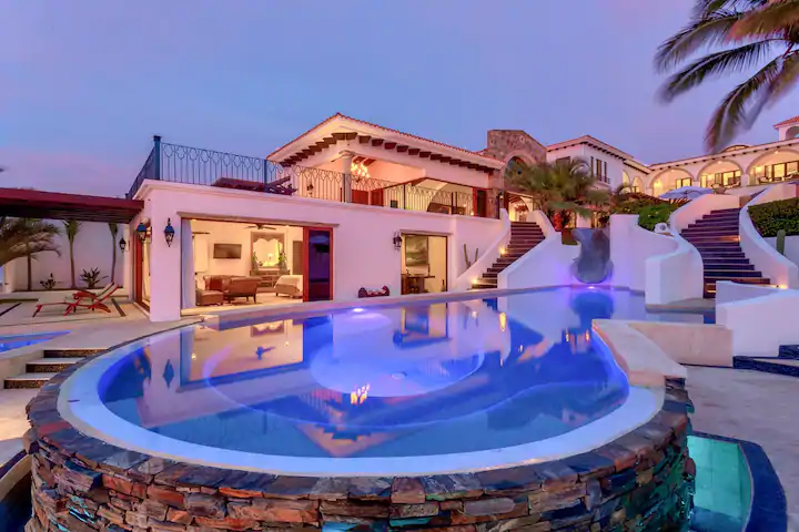 Tips for Renting Luxury Villas in Cabo San Lucas